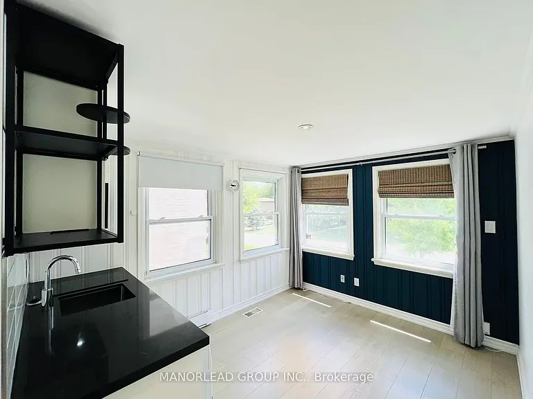 10 Greenyards Dr — Photo 20