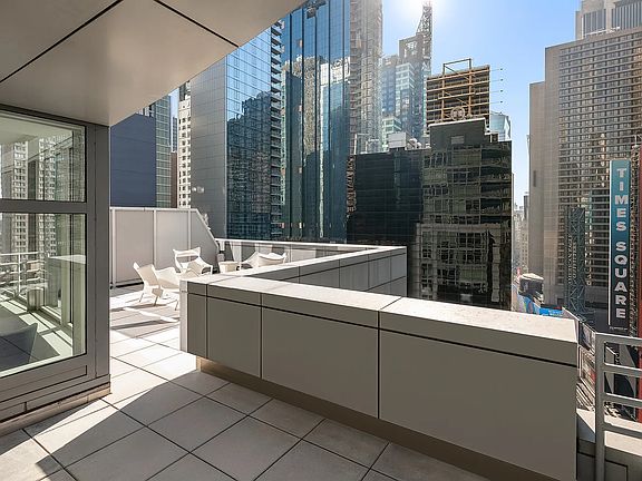 5th image of 1600 Broadway Penthouse 1C