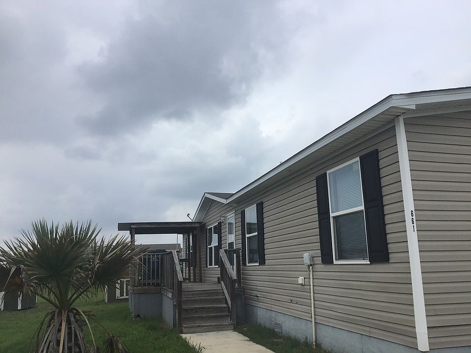 1st image of 661 Bandera St #332