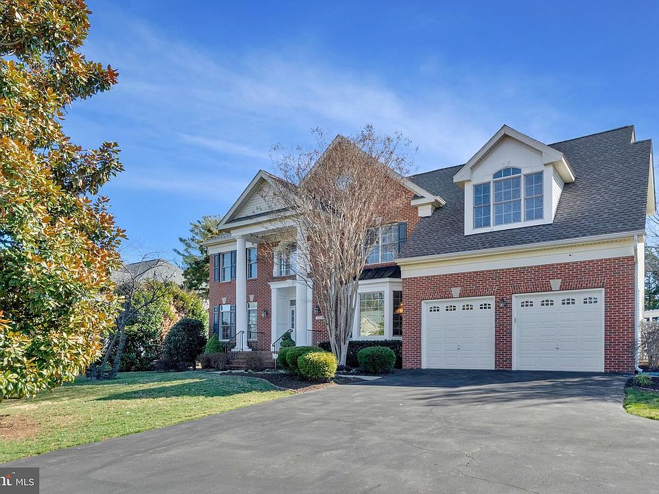 1st image of 4029 Goss Rd