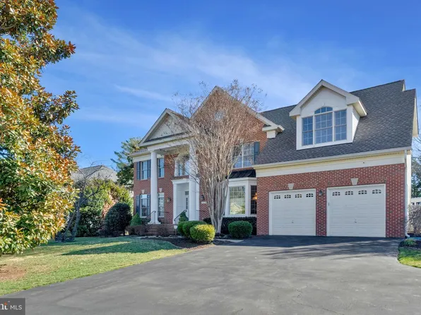 4029 Goss Rd, Fairfax, VA 22032