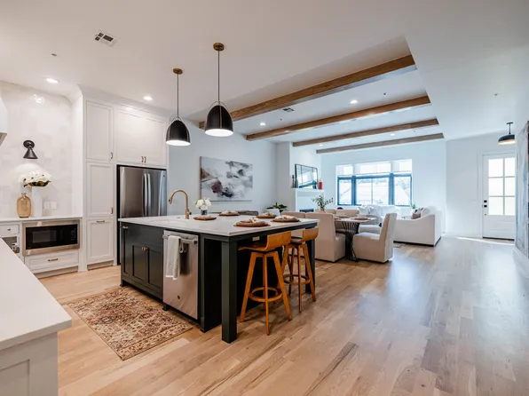 1045 E 8th St, Tulsa, OK 74120