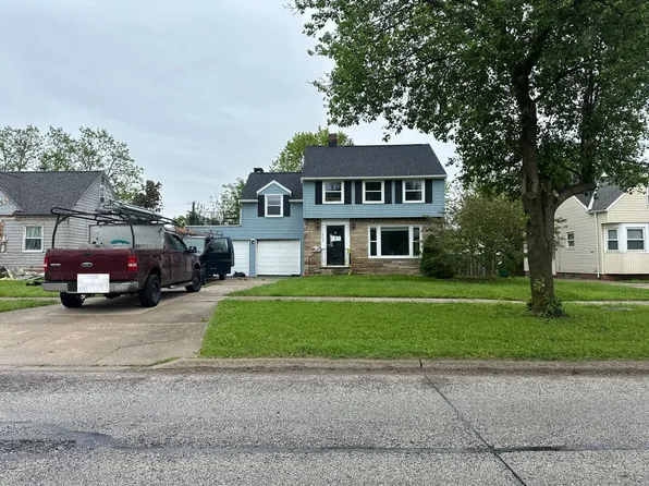 15402 Turney Rd, Maple Heights, OH 44137