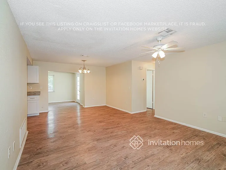 1309 Castleworks Ln — Photo 4