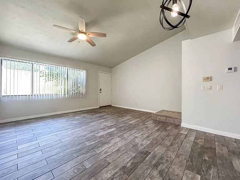 2508 SW 35th Pl #G38 — Photo 4