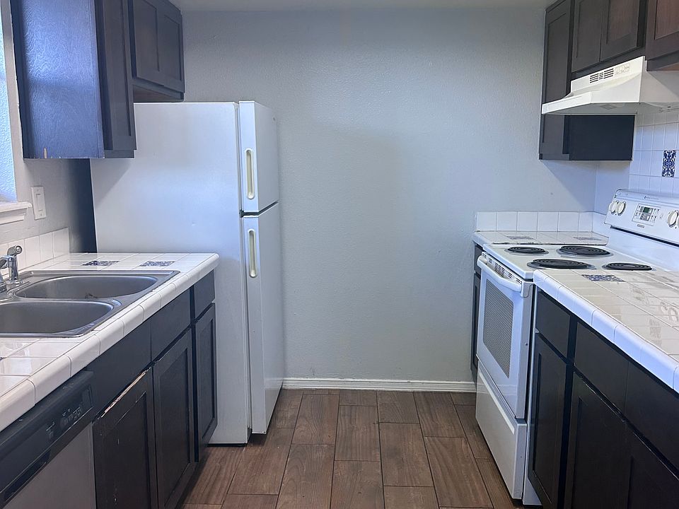1st image of 6700 Escondido Dr APT F8