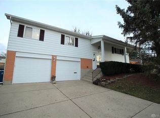 944 Spinning Rd, Dayton, OH 45431