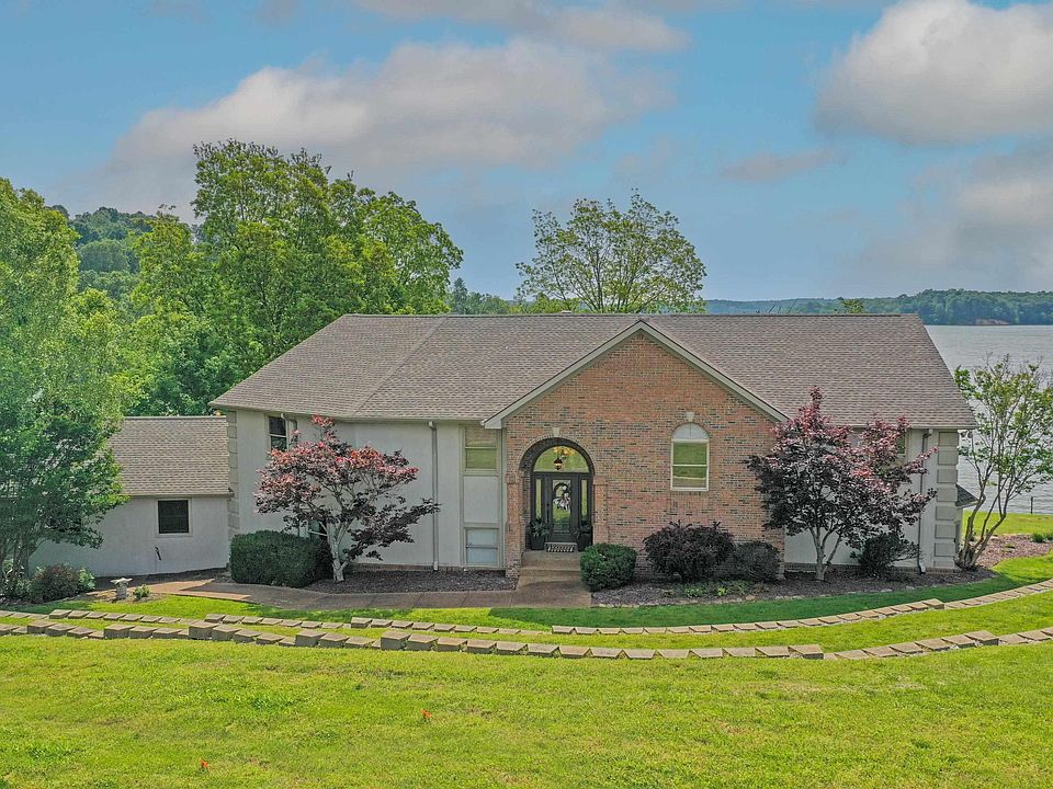 1st image of 1335 Circle Crest Dr