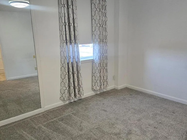 14 White Block Studio — Photo 10
