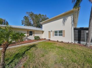 3210 39th St S APT C, Saint Petersburg, FL 33711
