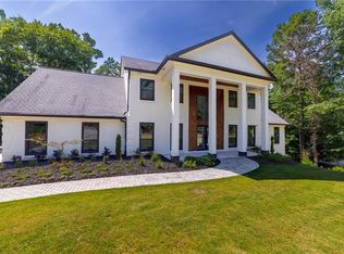 4 Bentley Trace Mnr, Atlanta, GA 30327