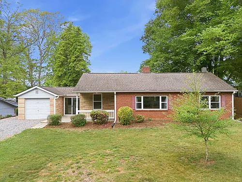 141 Rowland Rd Photo 1