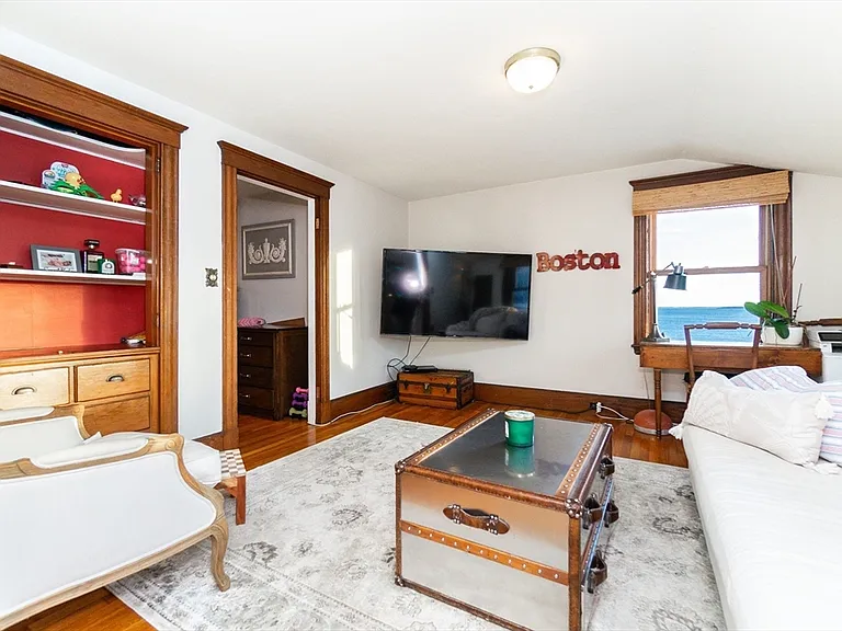 322 Humphrey St #1 — Photo 8