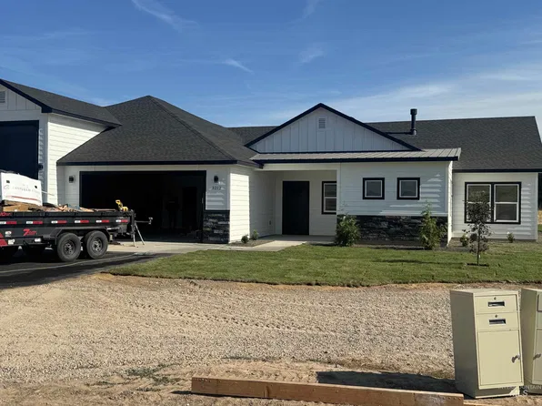 3212 Flight Deck Dr, New Plymouth, ID 83655