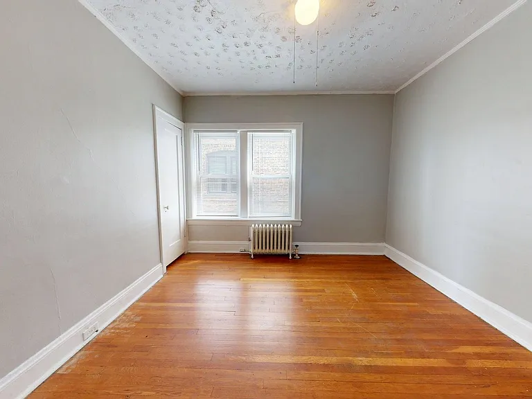 2729 Euclid Heights Blvd — Photo 11