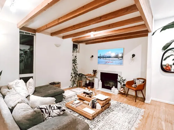 1413 Queen Anne Ave N APT C, Seattle, WA 98109