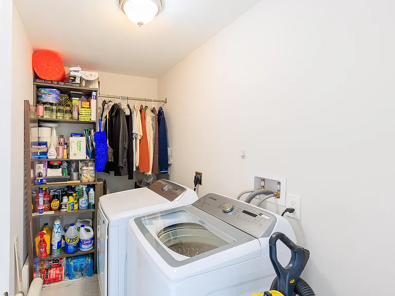 5241 Jog Ln — Photo 10