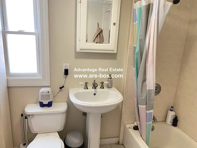 49 Union St #1 — Photo 10