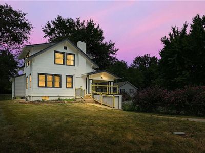 3806 E 96th St, Kansas City, MO, 64137