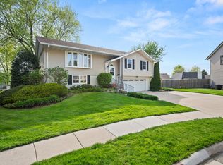 1420 Highland Rd, Rochelle, IL 61068