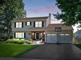 4 Pannick Dr, Hamilton, NJ 08610