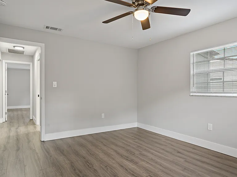 3810 S Randall St #B — Photo 19