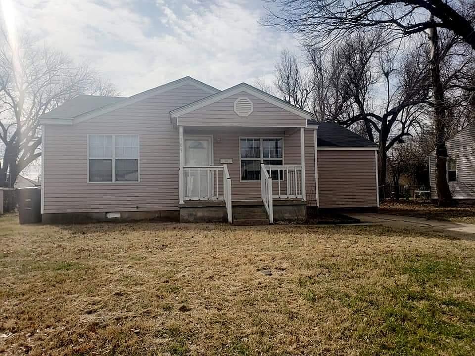 1st image of 1309 W Wallace Dr