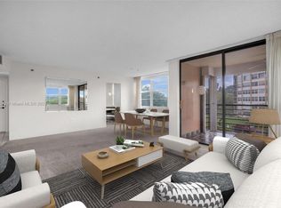 1200 Saint Charles Pl APT 312, Pembroke Pines, FL 33026