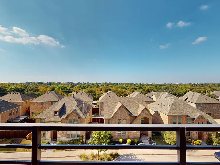 The Flats at Palisades — Photo 126