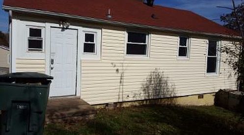 2nd image of 3424 Cogswell St