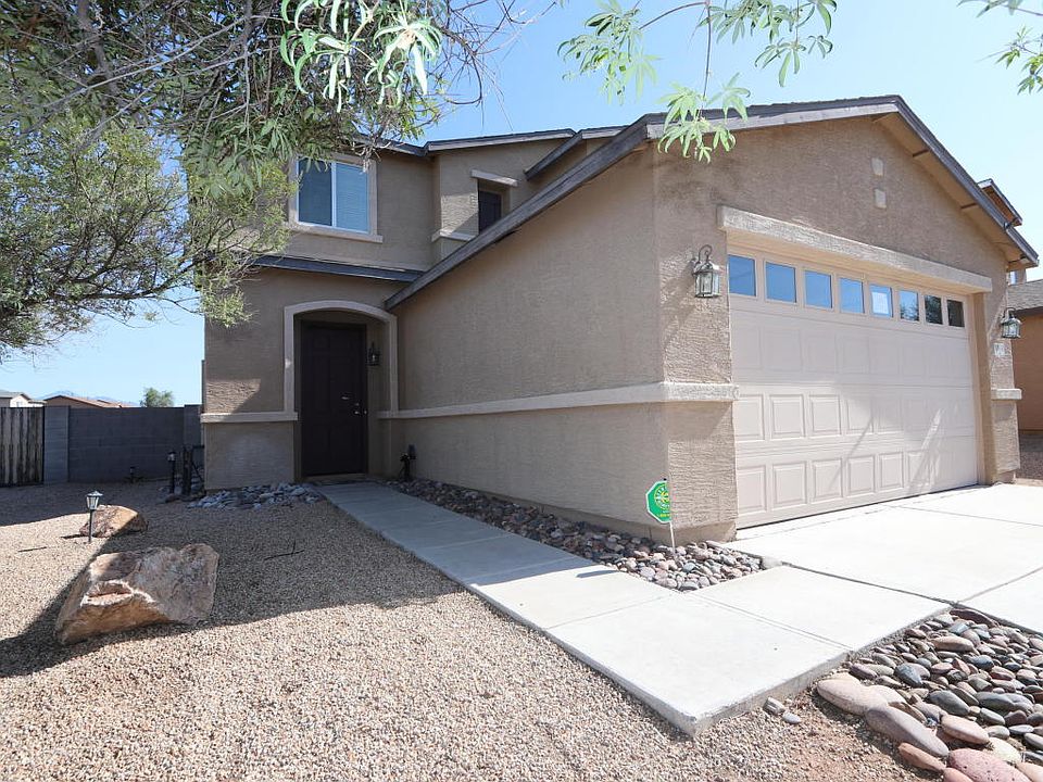 1st image of 1051 W Camino Hombre Viejo