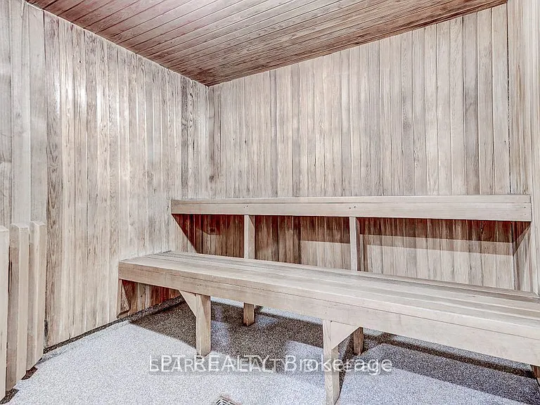 10 Dean Park Rd #1101 — Photo 12