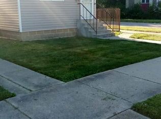15600 Lexington Ave, Harvey, IL 60426