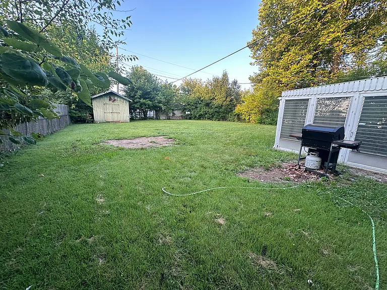 14 W Sherry Dr — Photo 7