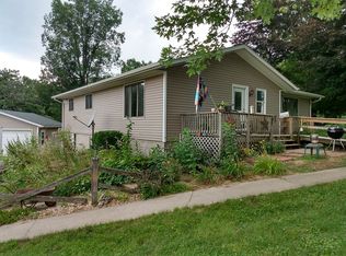 13781 Kennedy Rd, Fulton, IL 61252