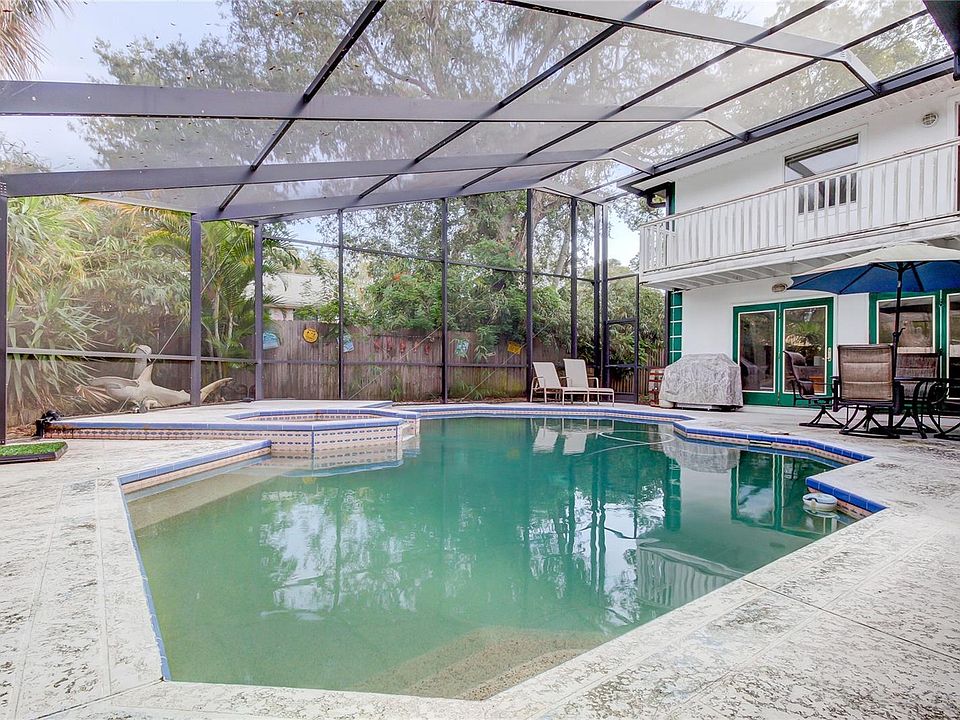 1st image of 1411A Sunset Dr