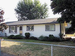 585 N Spruce St, Mount Angel, OR 97362