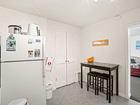 5th image of 21245 E Cliff Dr Unit B