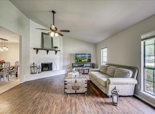 418 Redbud Dr, Forney, TX 75126