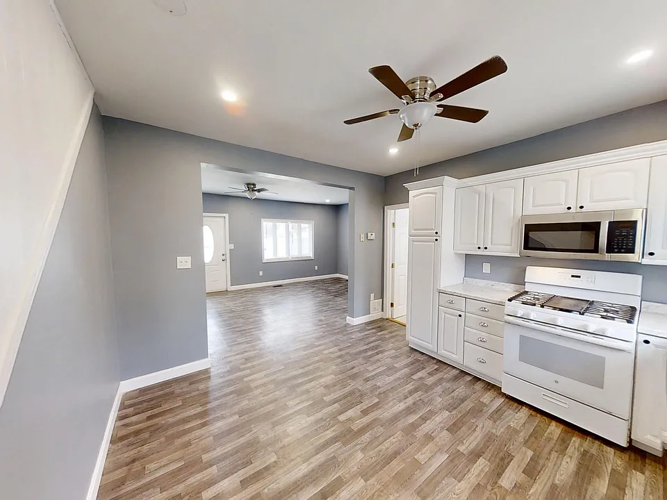 Kitchen and eat-in dining area