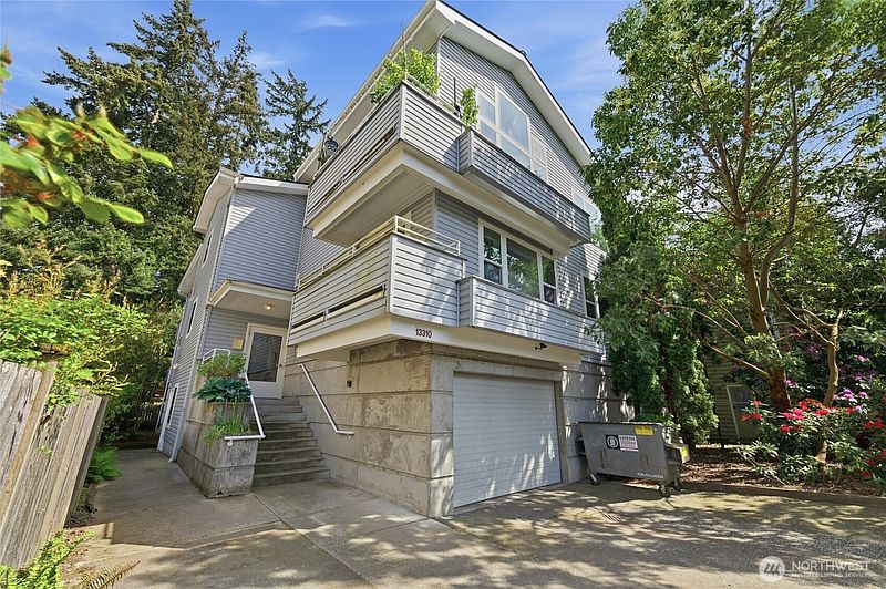 2nd image of 13310 Greenwood Avenue N