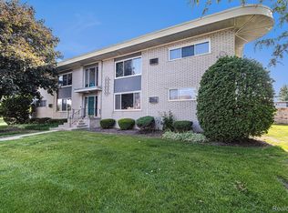 4910 Briarwood Ave #A2, Royal Oak, MI 48073