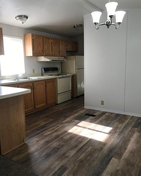 1st image of 638 W Kentucky Ave