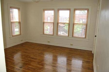 4th image of 1350 Hollywood Pl