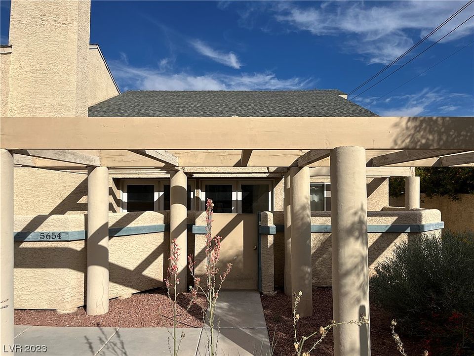 1st image of 5654 Vineyard Ln #19