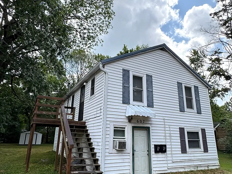 607 Broad St #GROUND FLOOR — Photo 1