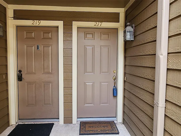 1860 White Oak Dr #217 — Photo 22