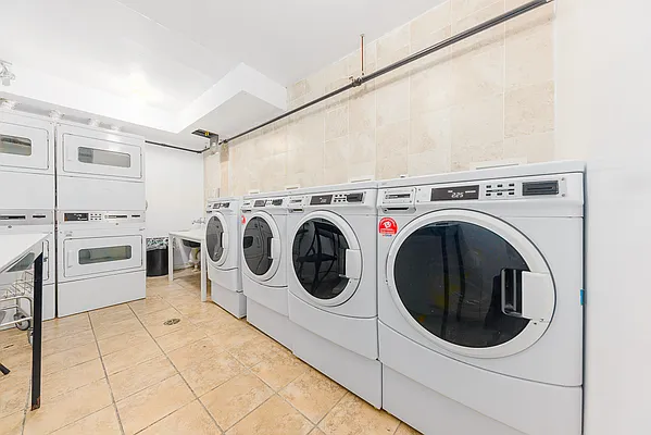 Rented by Bah Realty Group LLC | media 16