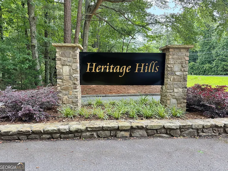 2 Heritage Trce — Photo 79