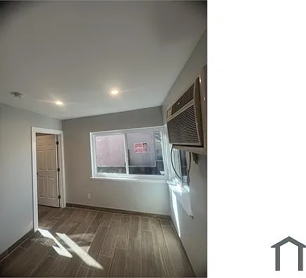 14248 Gilmore St #1 — Photo 9